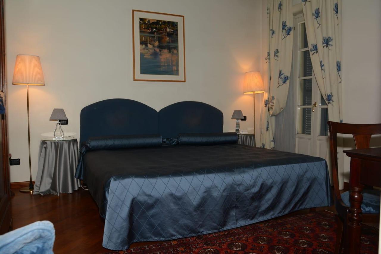 Bed and Breakfast Palazzo Finati Альба Экстерьер фото