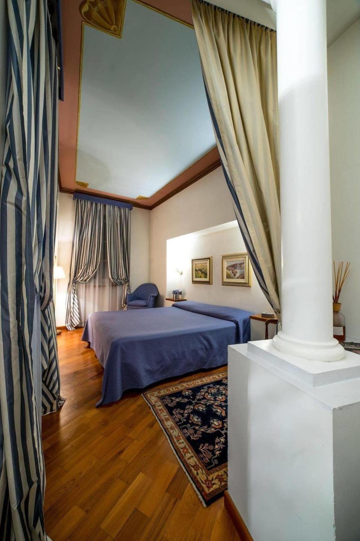 Bed and Breakfast Palazzo Finati Альба Экстерьер фото